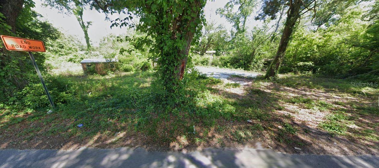 WEST END PARK SUB - Land