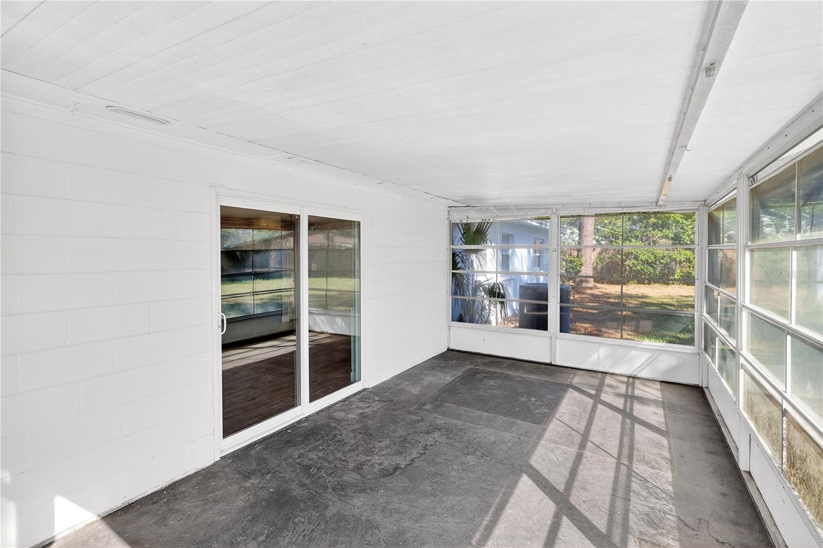 RENEWOOD - Residential