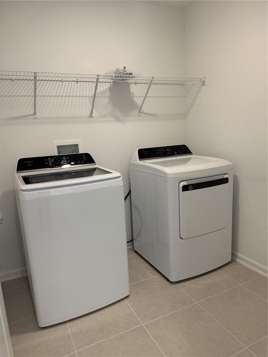 HUNT CLUB/LK WALES PH 1 - Residential Lease