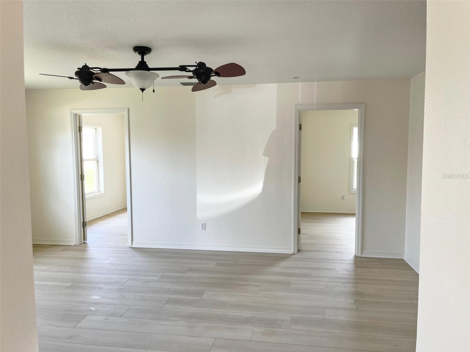 LAUREL VILLA - Residential Income