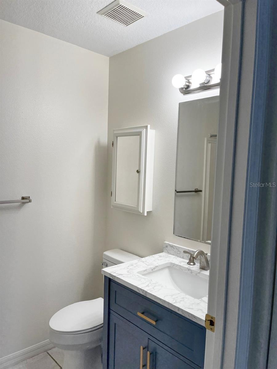 LAUREL VILLA - Residential Income
