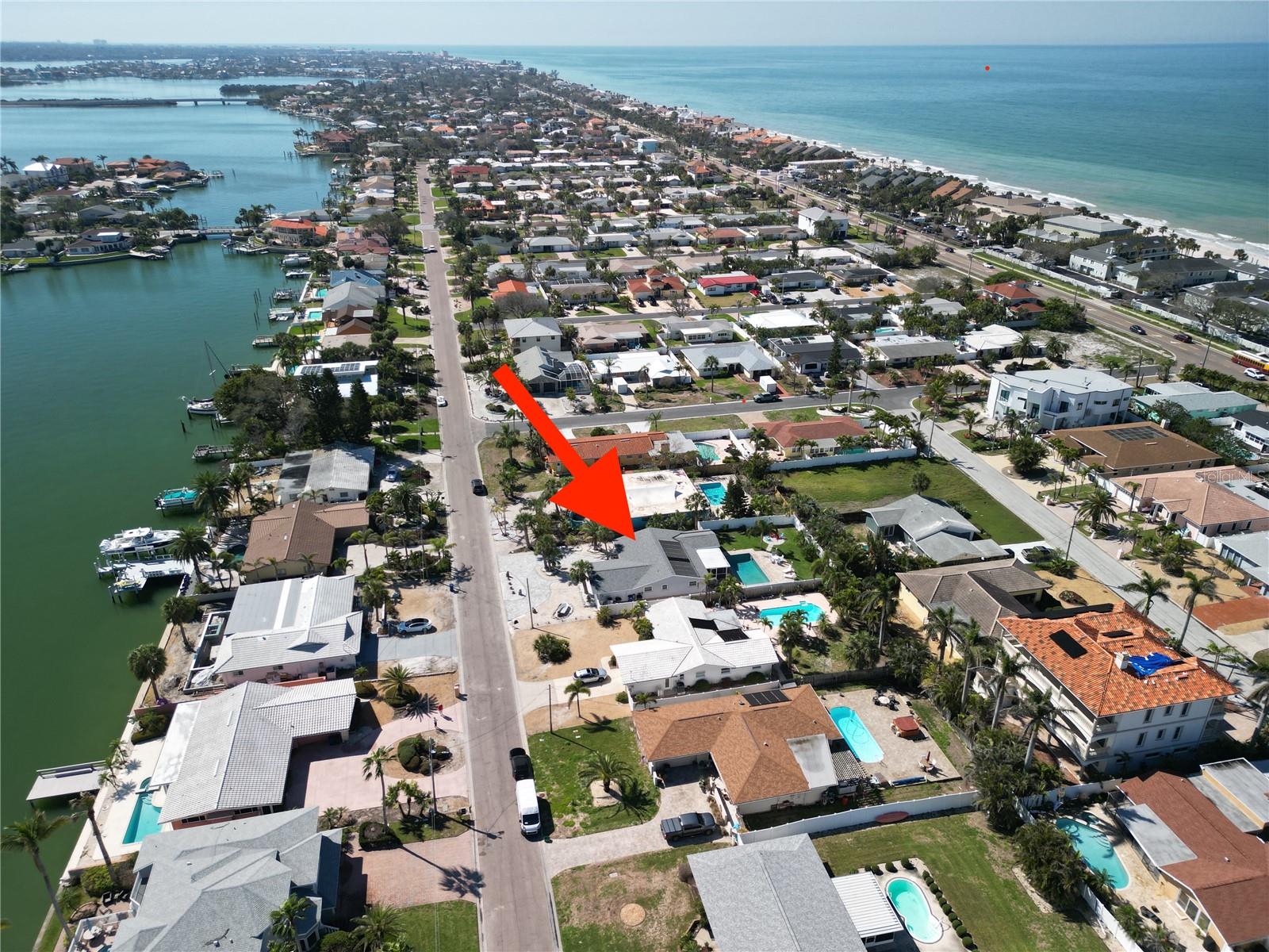 2504 BAYSHORE DRIVE