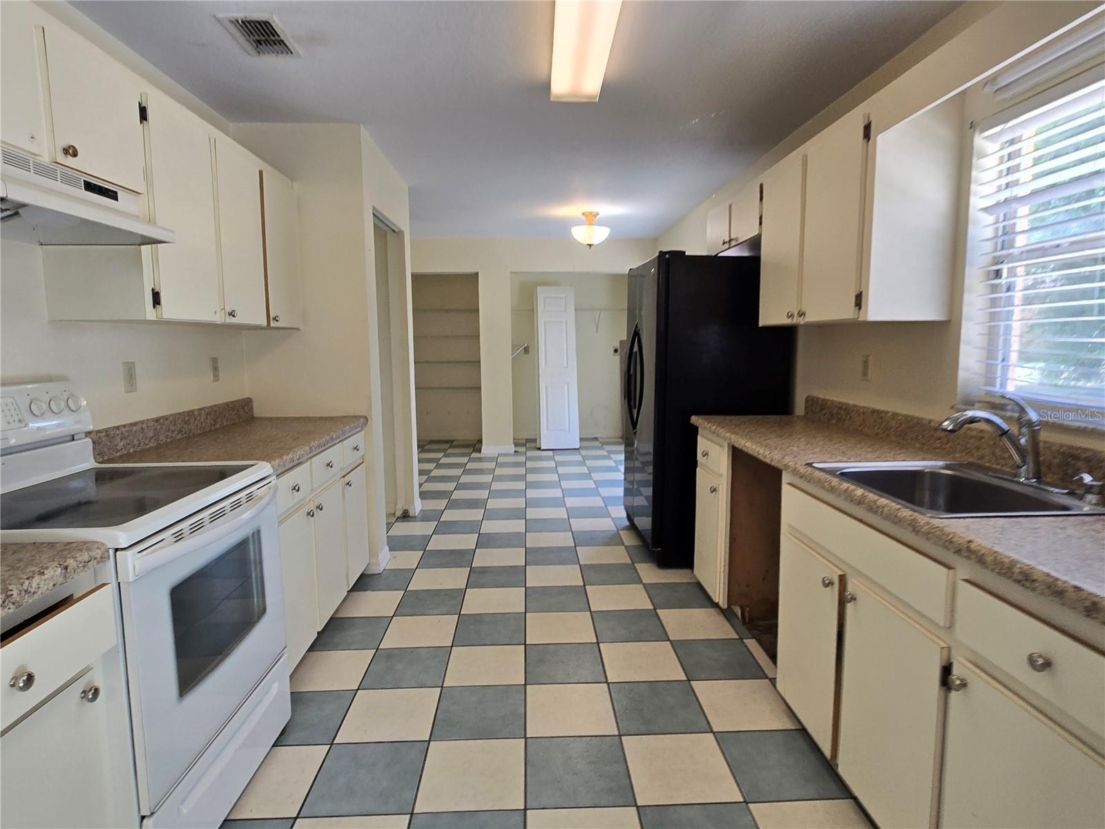 MARION OAKS UN 03 - Residential