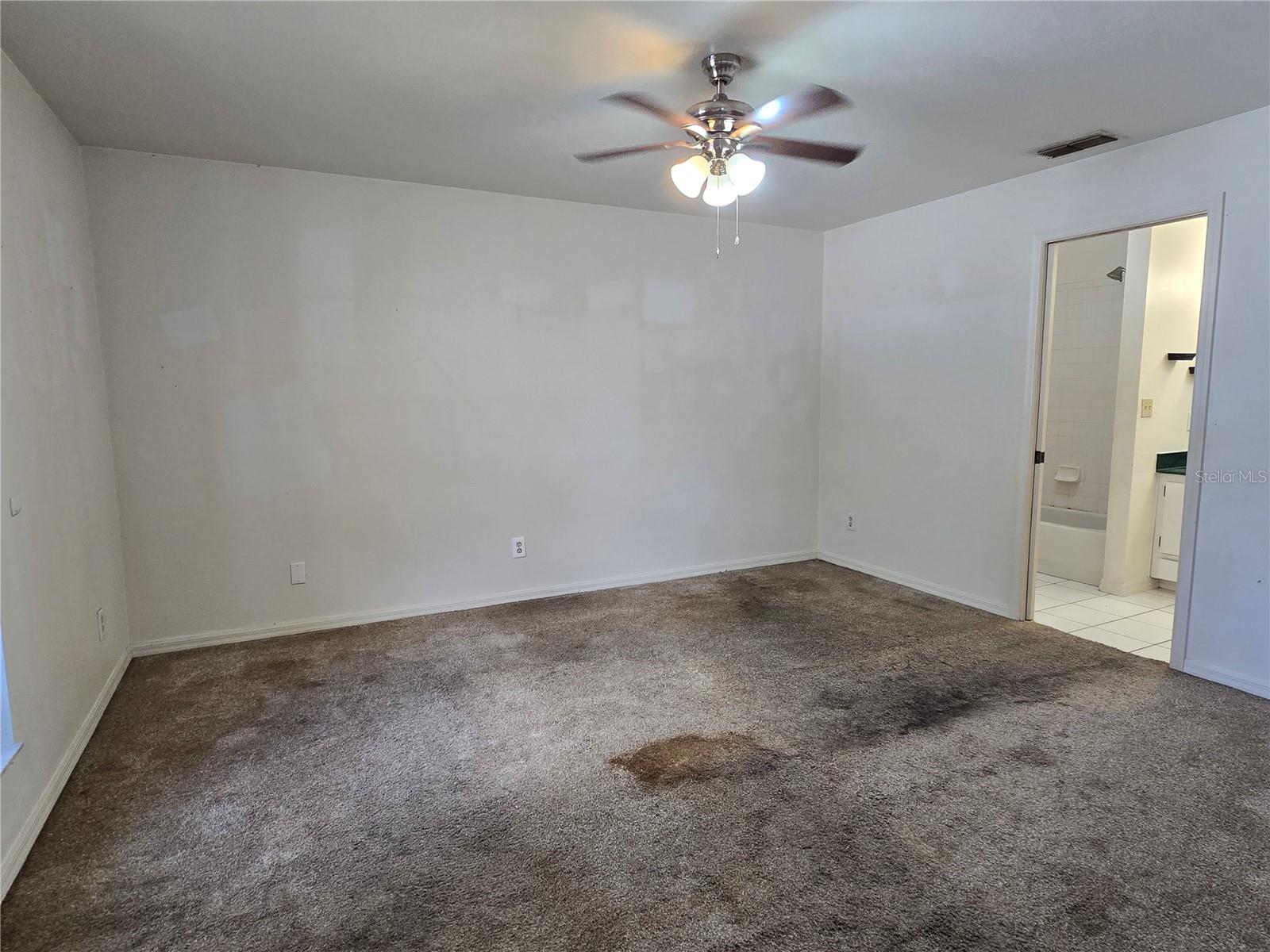 MARION OAKS UN 03 - Residential