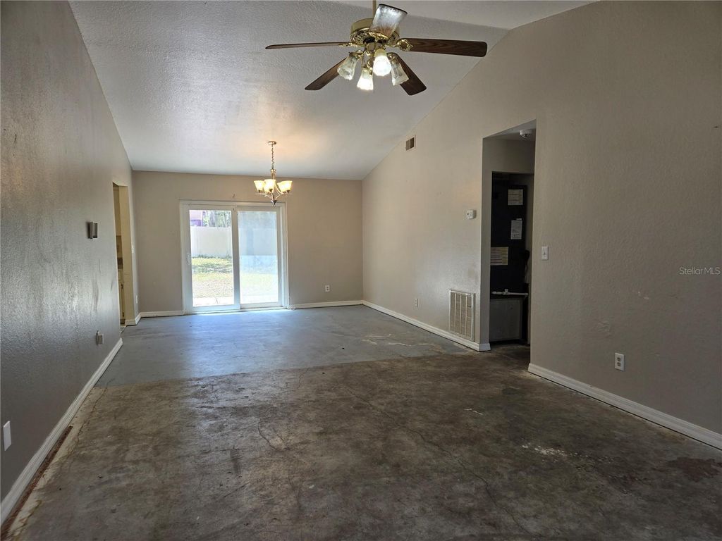 Photo of 2632 SW 145th Place Road, Ocala, FL 34473 (MLS # OM722817)