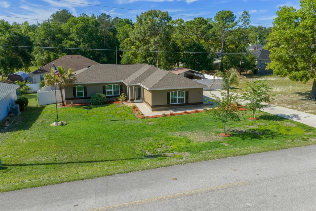 Photo of 8590 SE 159th Lane, Summerfield, FL 34491 (MLS # G5111055)
