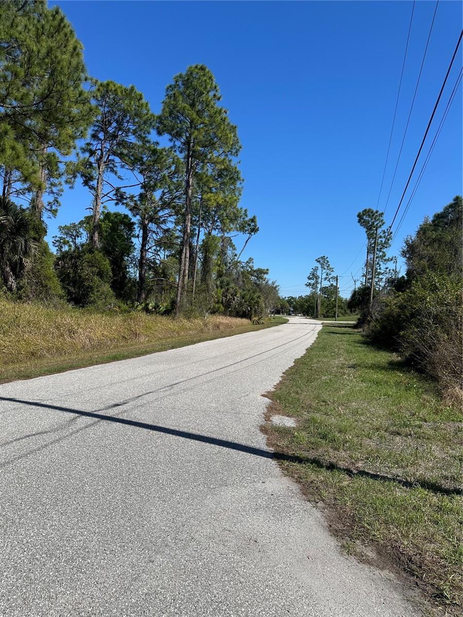 PORT CHARLOTTE SUB 33 - Land