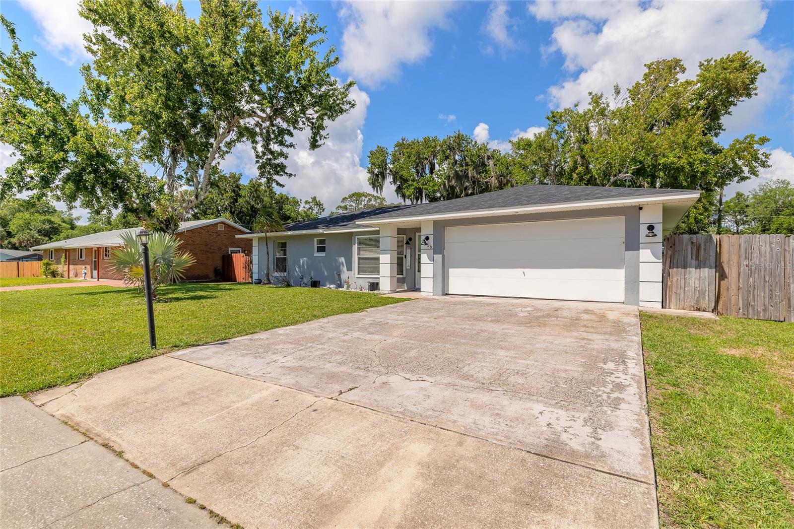 2616 WOODLAND DRIVE