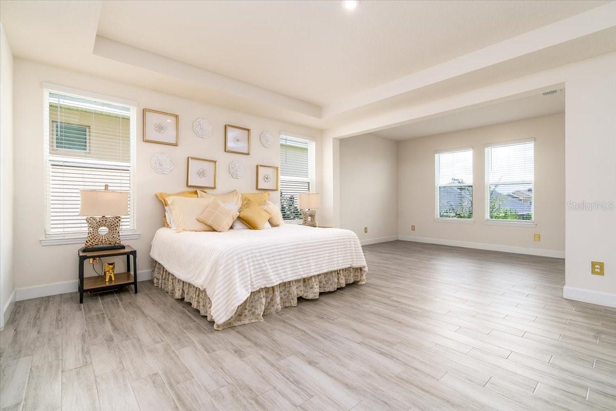 1296 WATERVIEW RIDGE CIRCLE