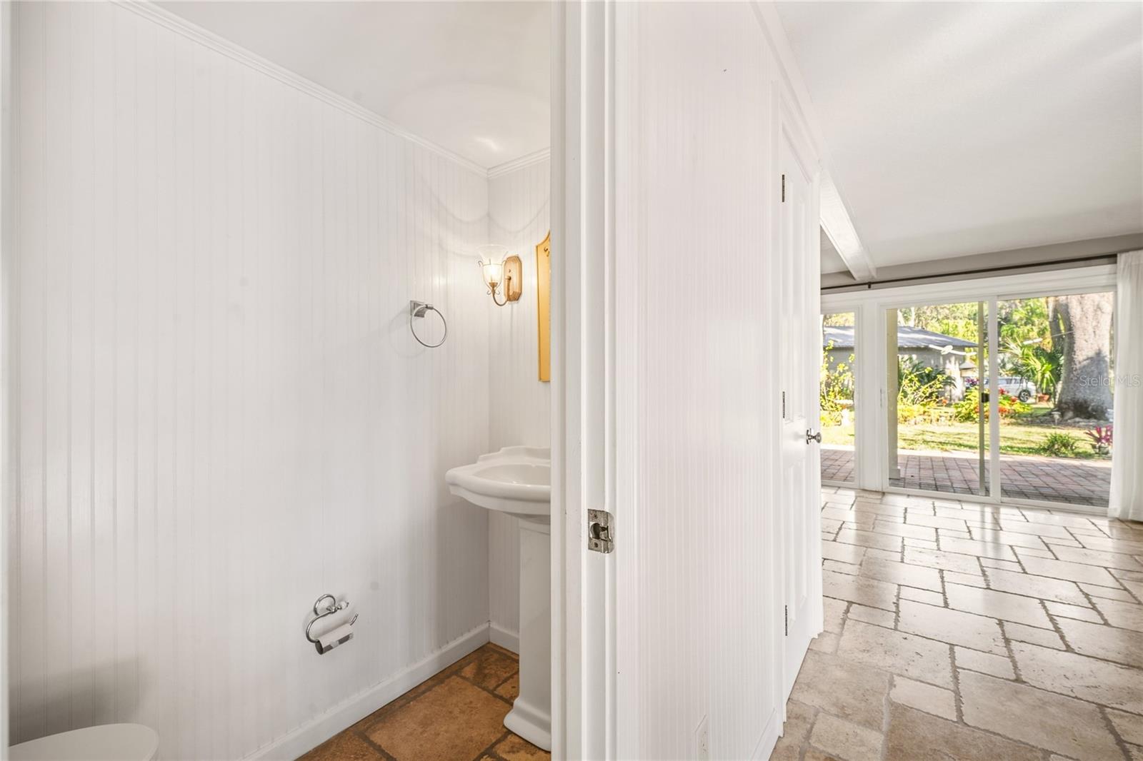 STONE ISLAND ESTATES - Residential