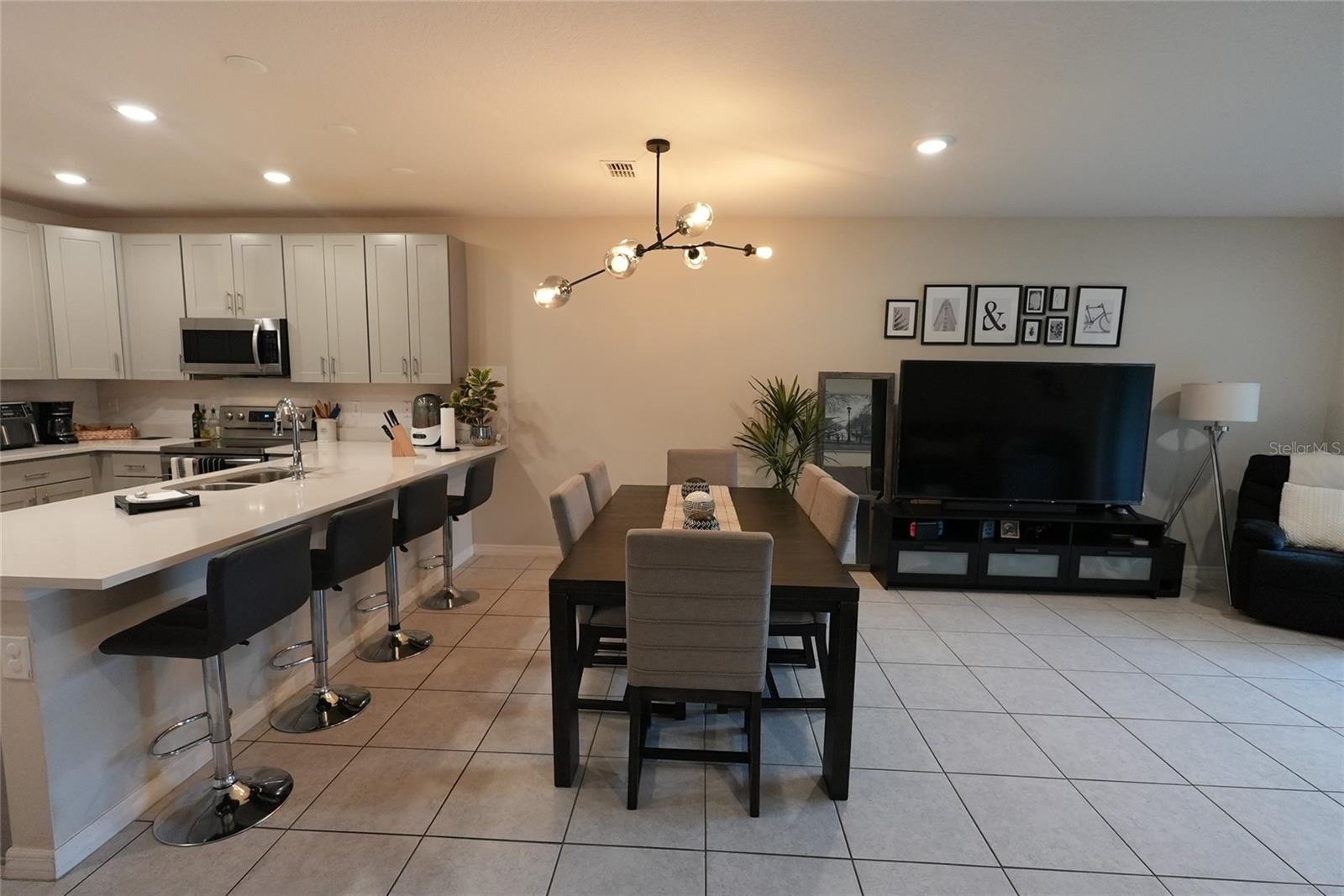 FIESTA KEY PH 2 - Residential