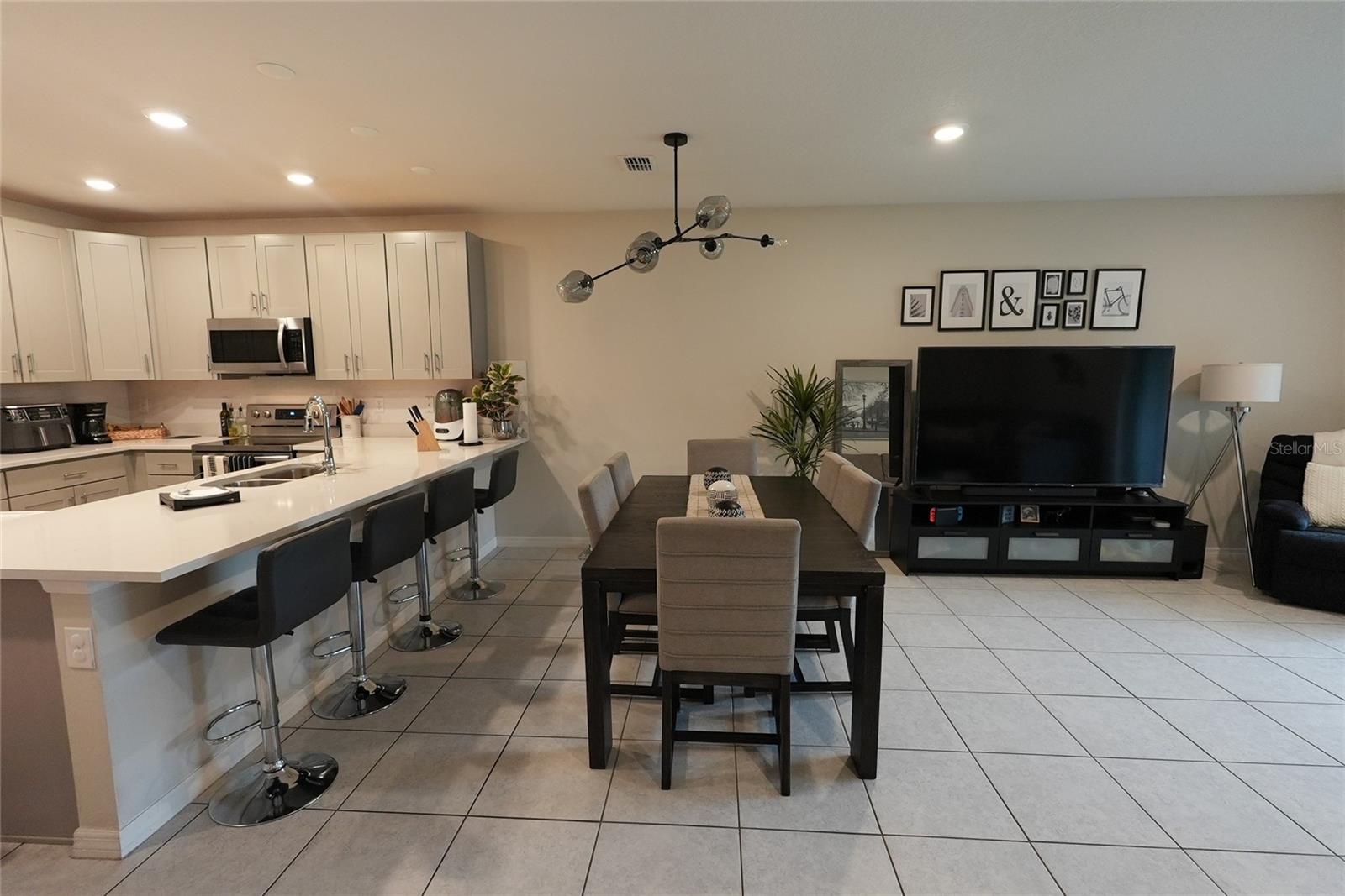 FIESTA KEY PH 2 - Residential