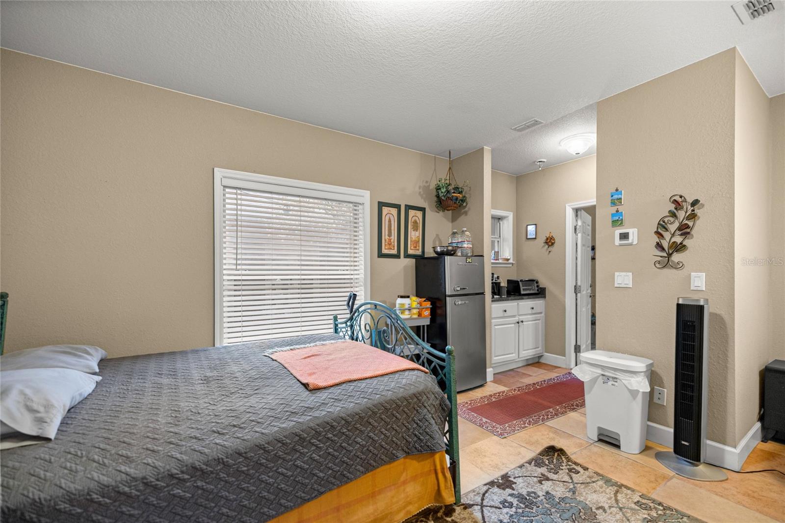 FLORIDA ORANGE GROVE CORP - Residential