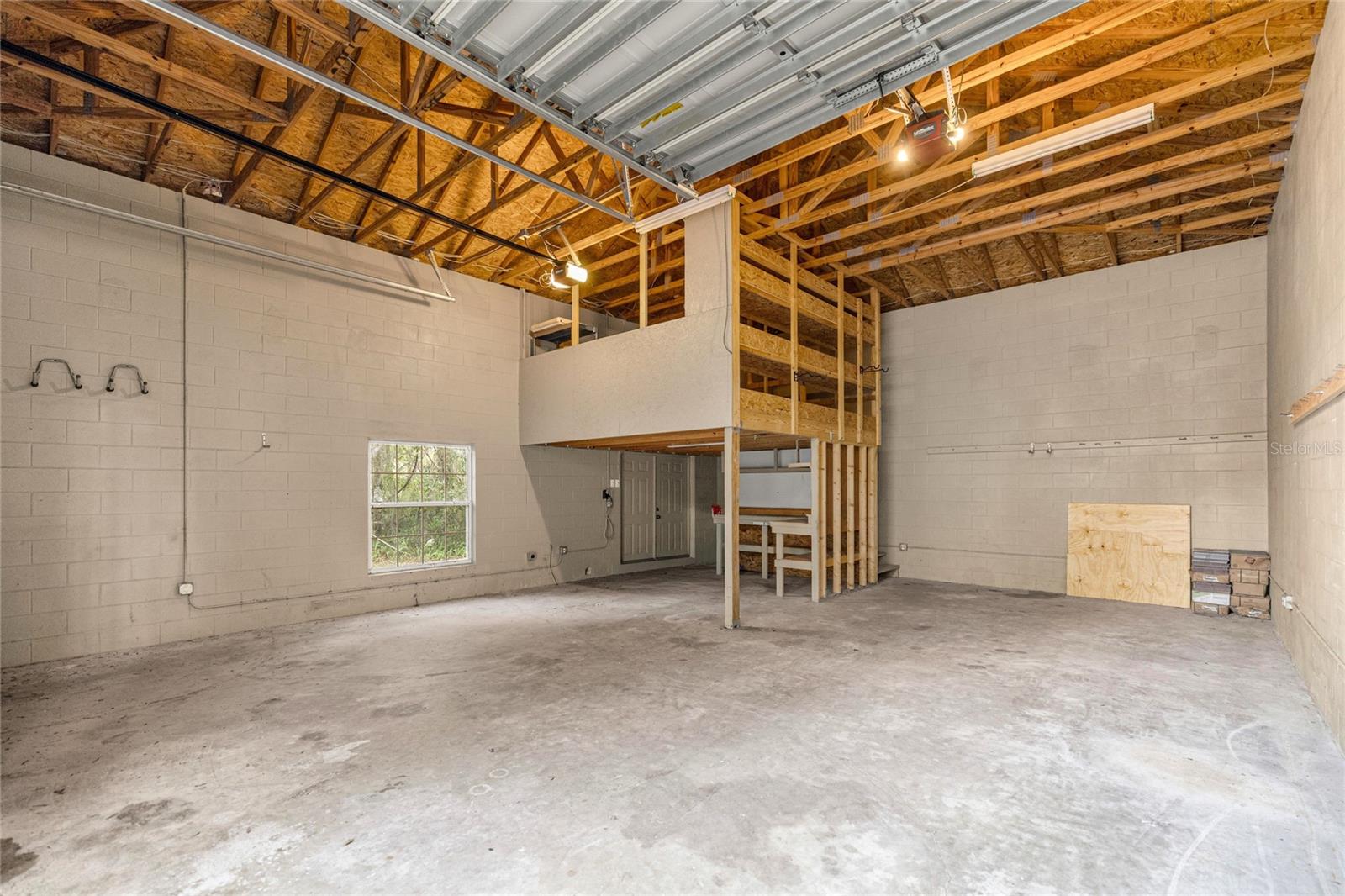 FLORIDA ORANGE GROVE CORP - Residential