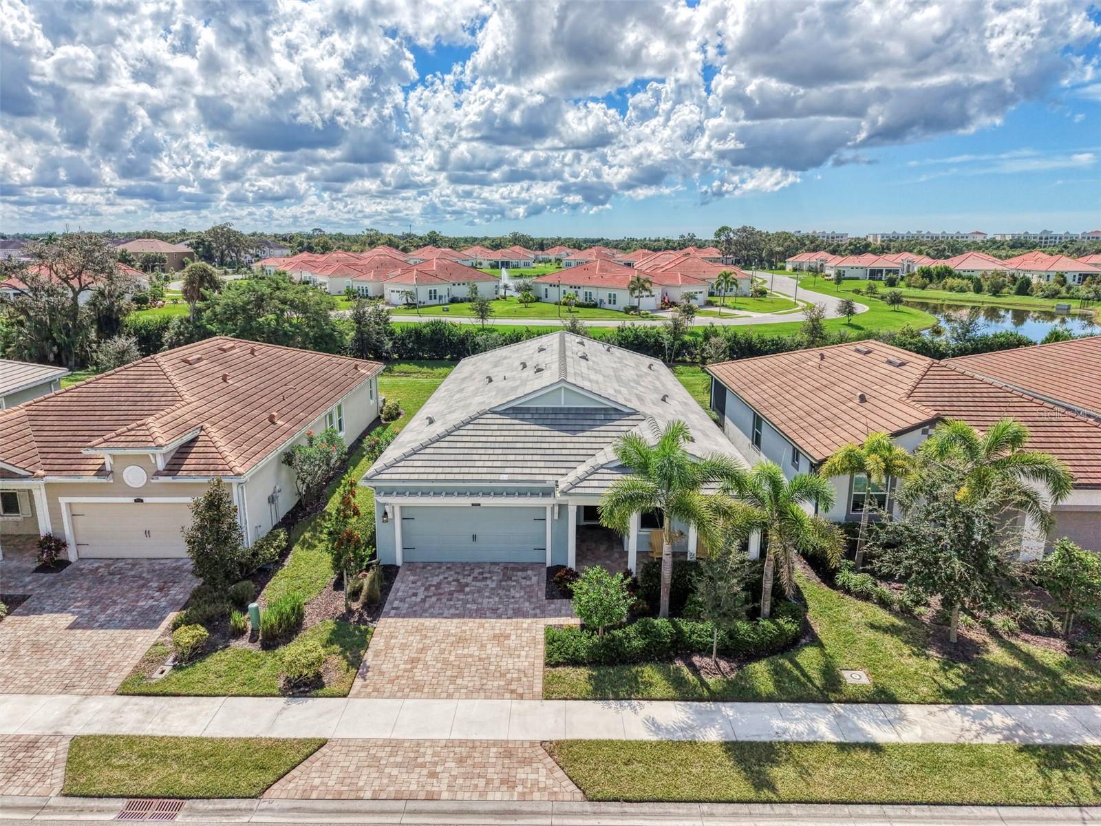 5941 LONG SHORE LOOP