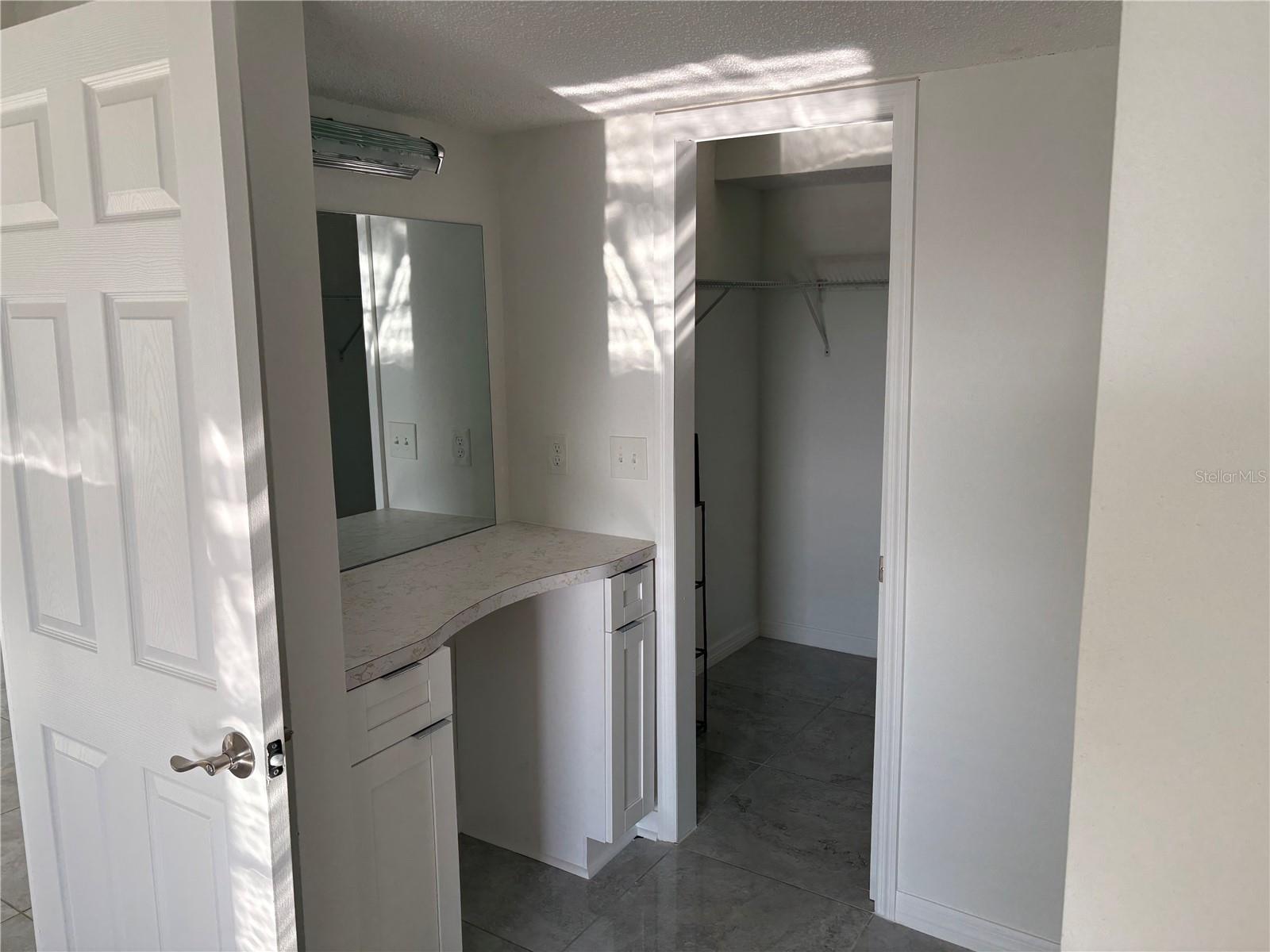 WINDWARD COVE CONDO - Residential Lease