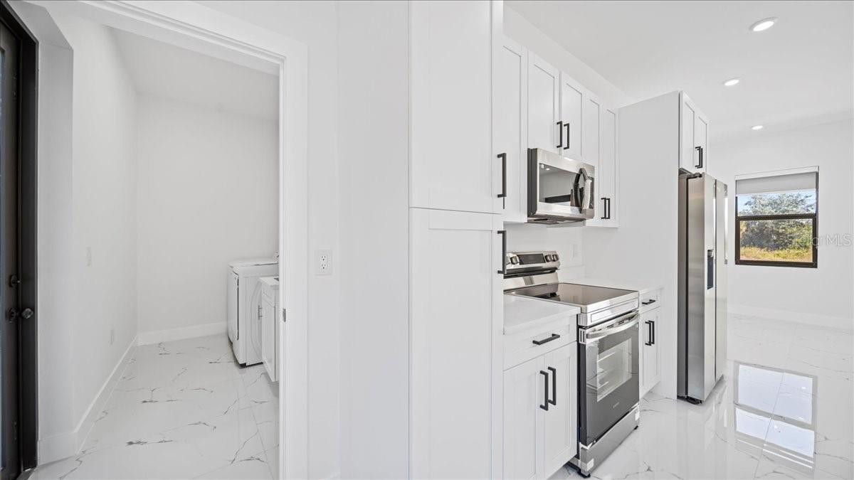 HARB HEIGHTS - Residential Lease