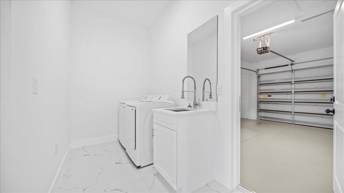 HARB HEIGHTS - Residential Lease