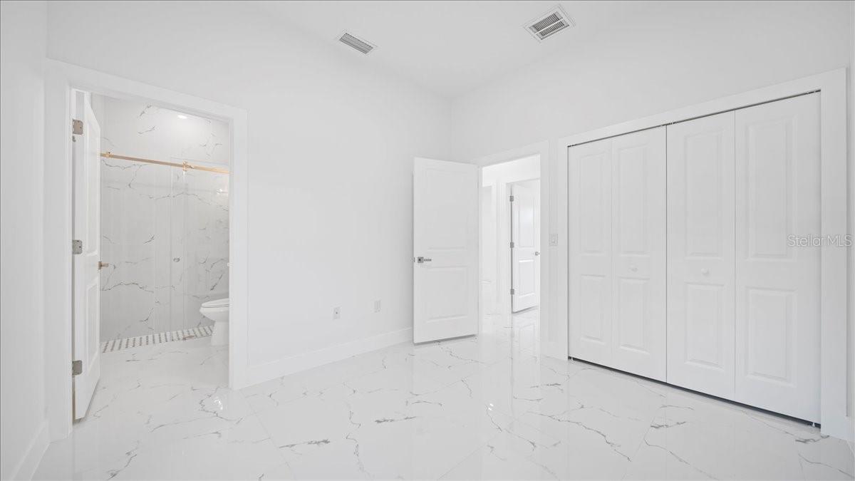 HARB HEIGHTS - Residential Lease