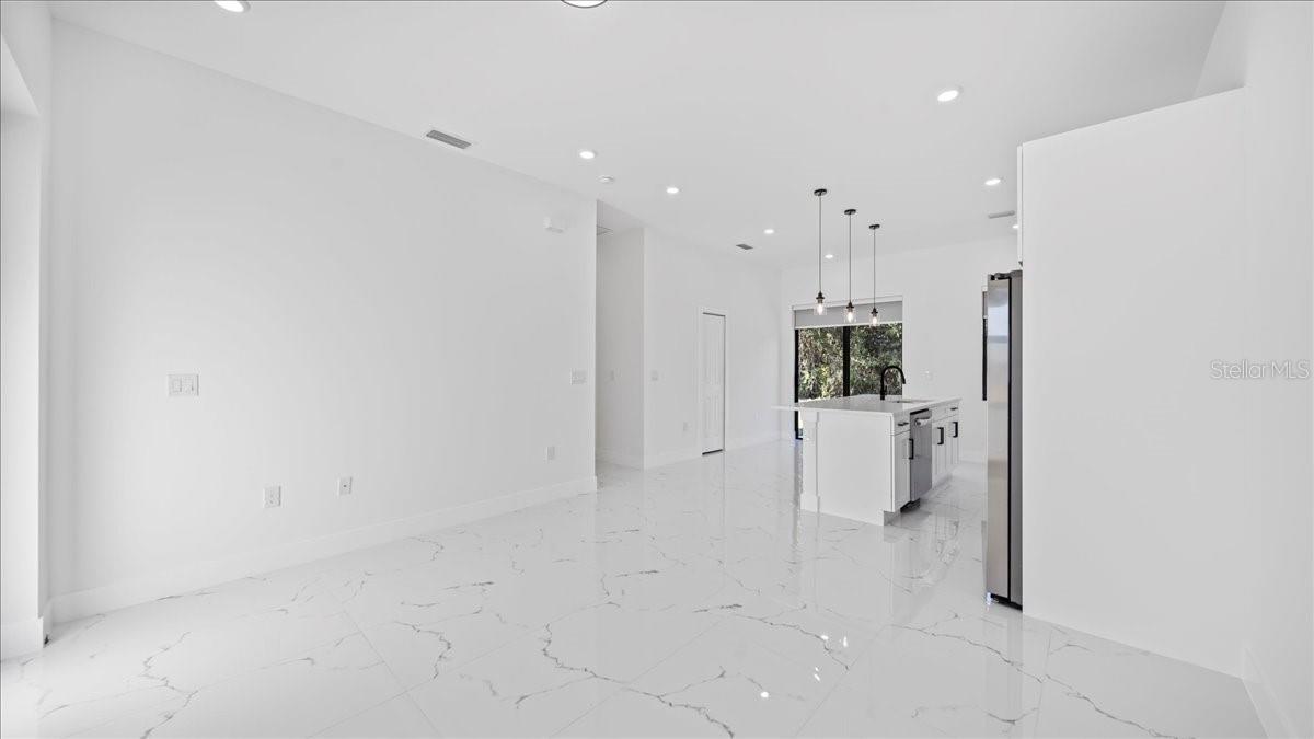 HARB HEIGHTS - Residential Lease