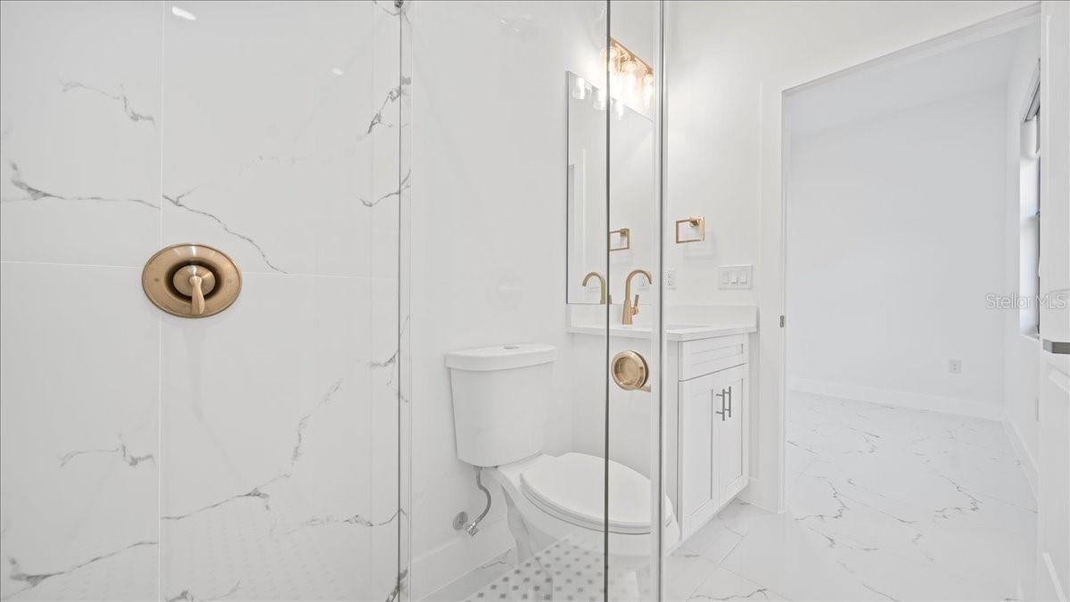 HARB HEIGHTS - Residential Lease