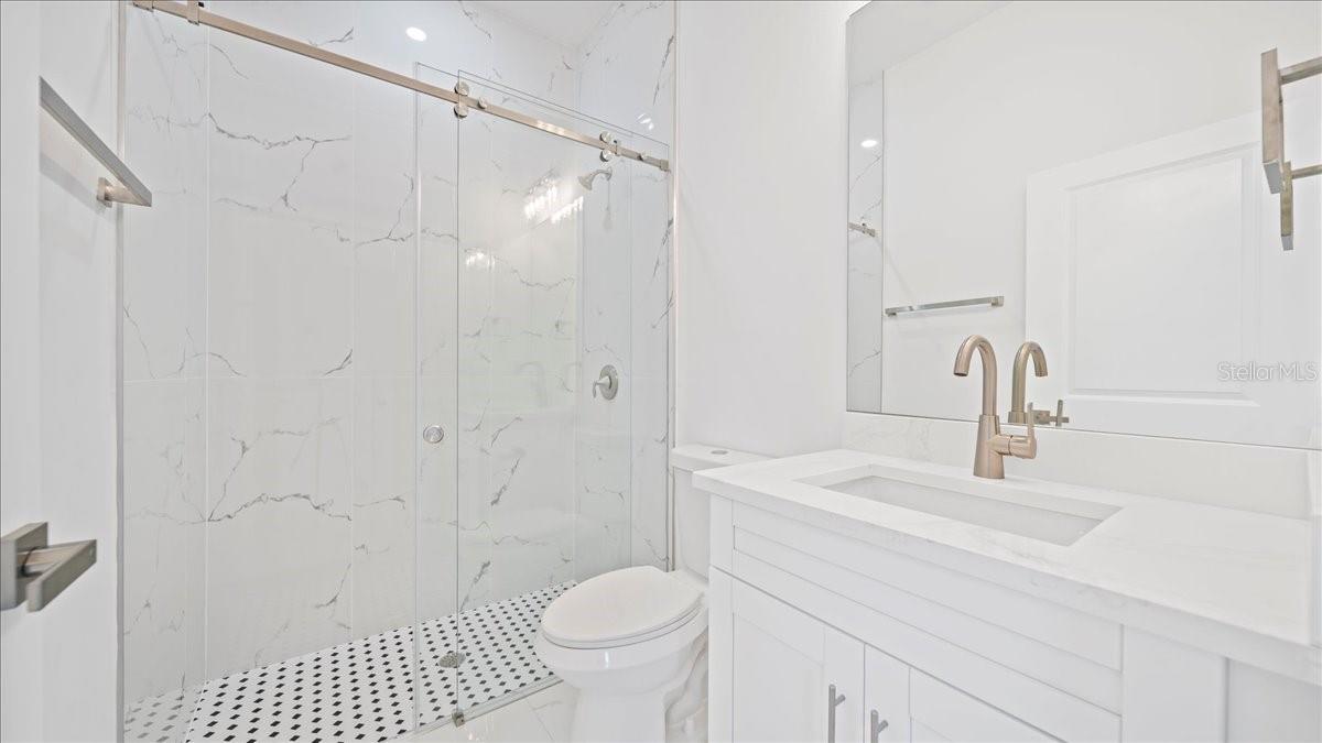 HARB HEIGHTS - Residential Lease