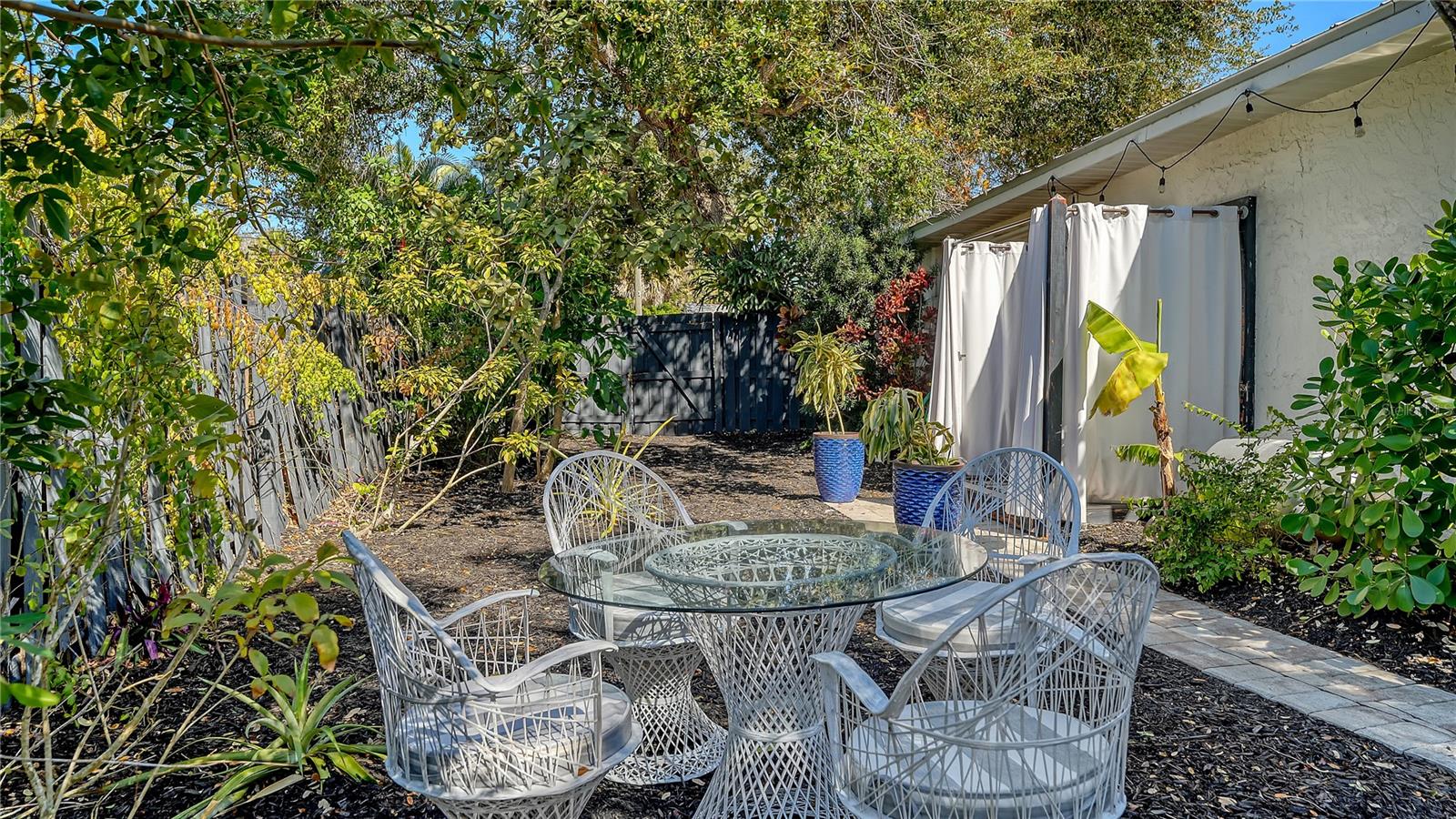 HIGHLAND PINES - Residential