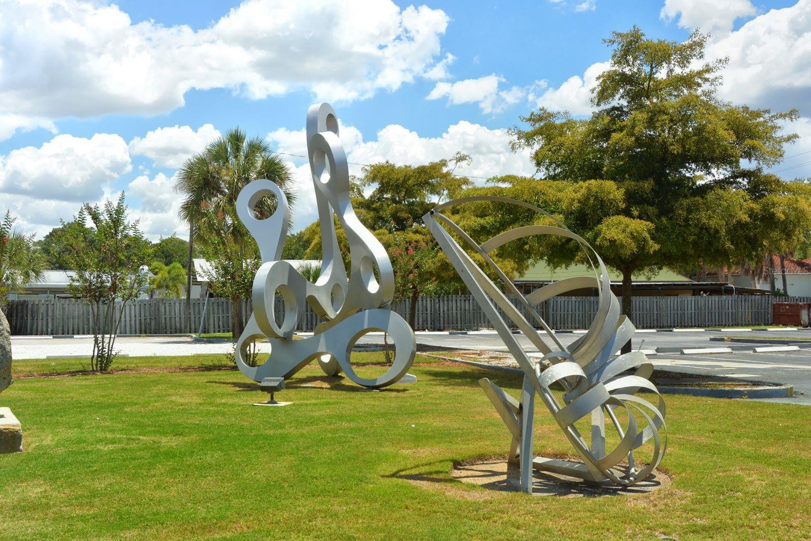 HIGHLAND PINES - Residential