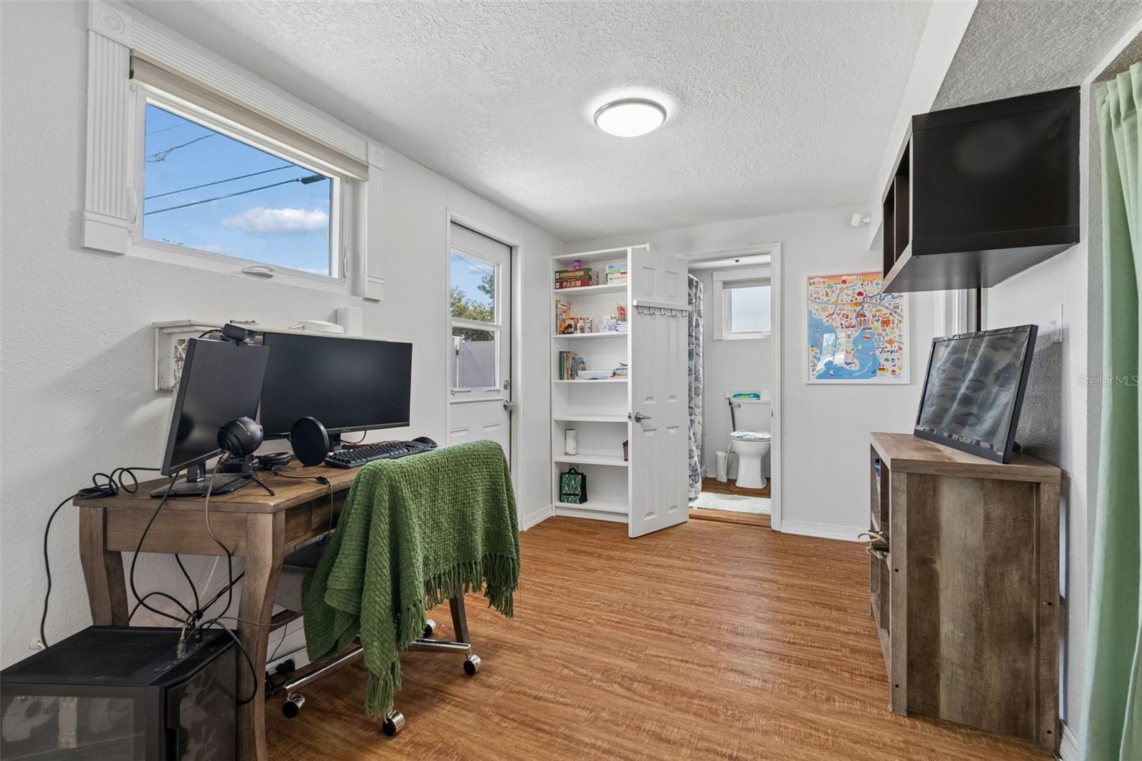 UNPLATTED - Residential