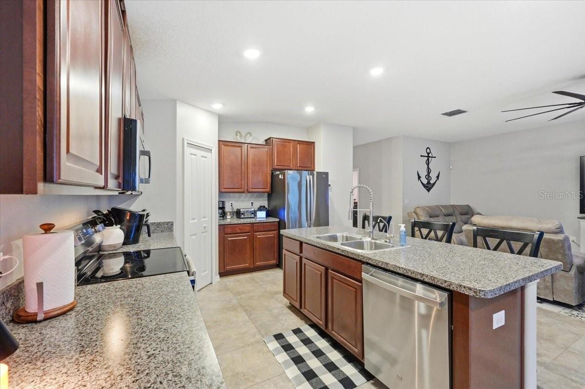 WYNNMERE EAST PH 2 - Residential