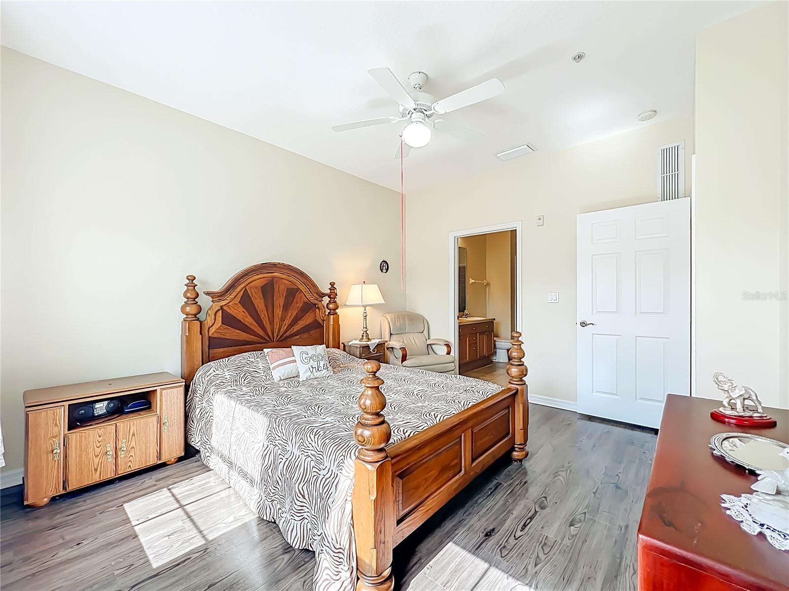 LAKESIDE/LKS/WINDERMERE - Residential