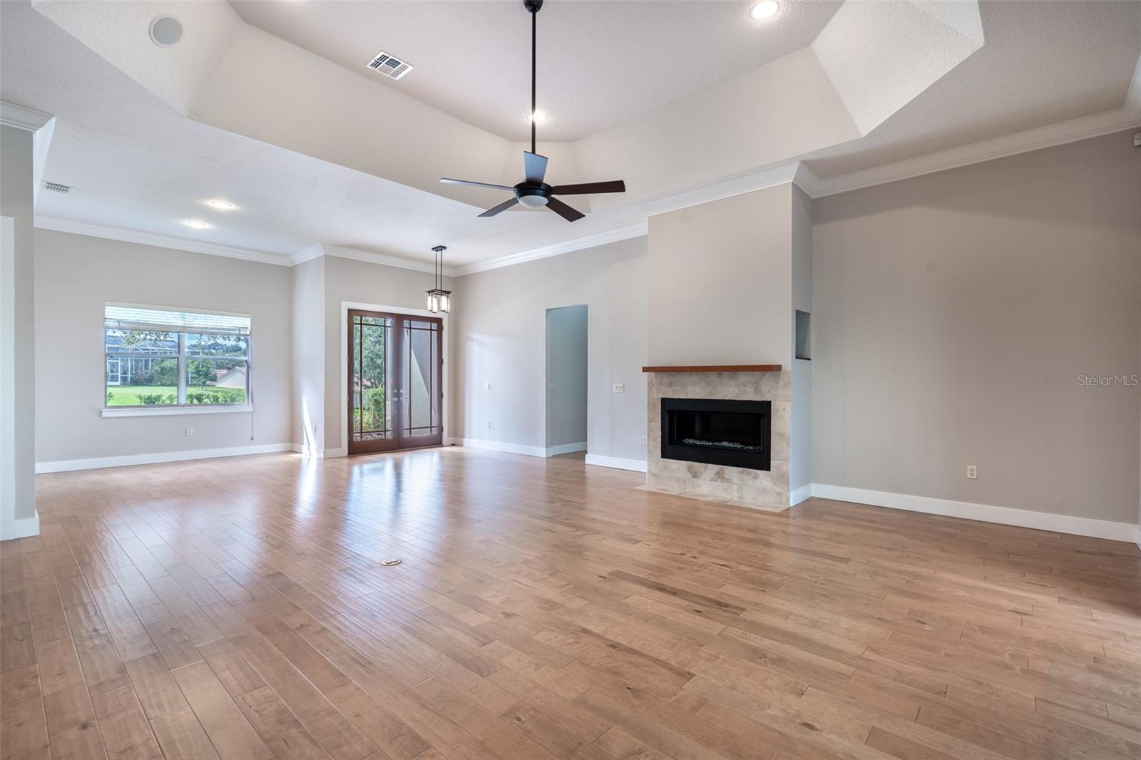 SUMMIT GREENS - Residential