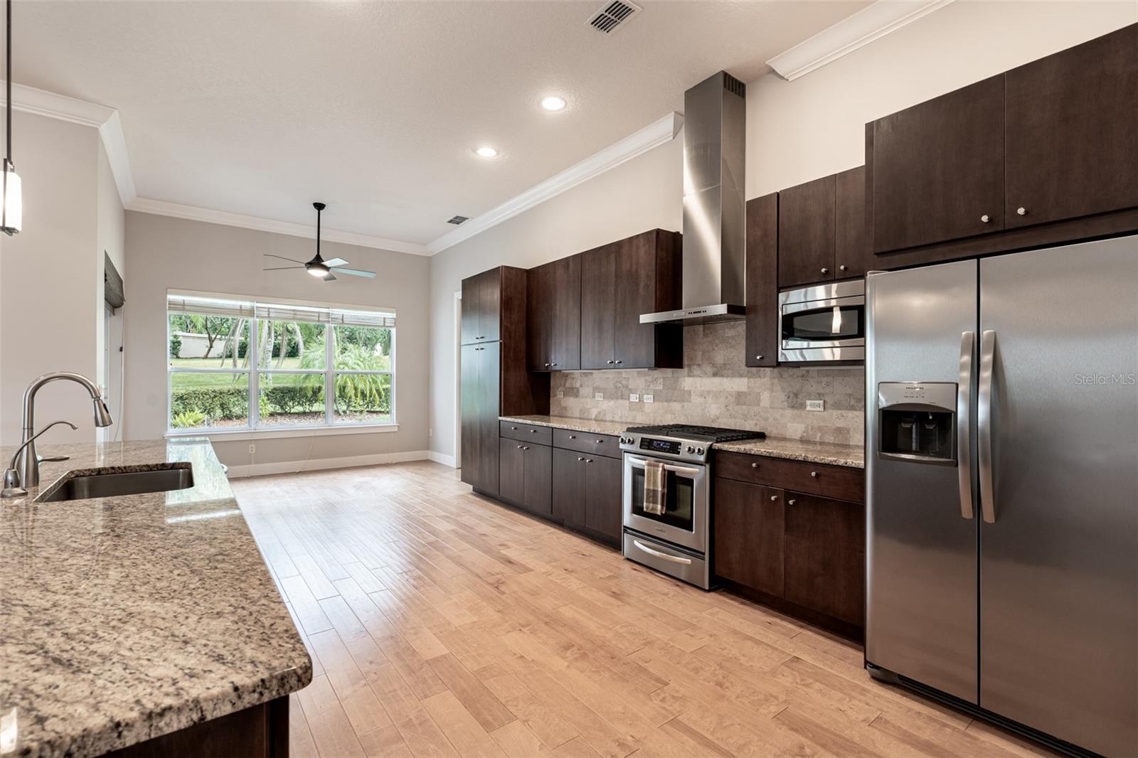 SUMMIT GREENS - Residential