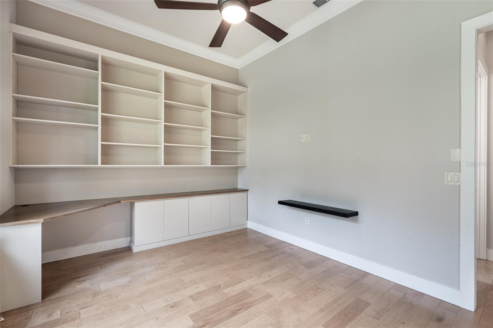 SUMMIT GREENS - Residential