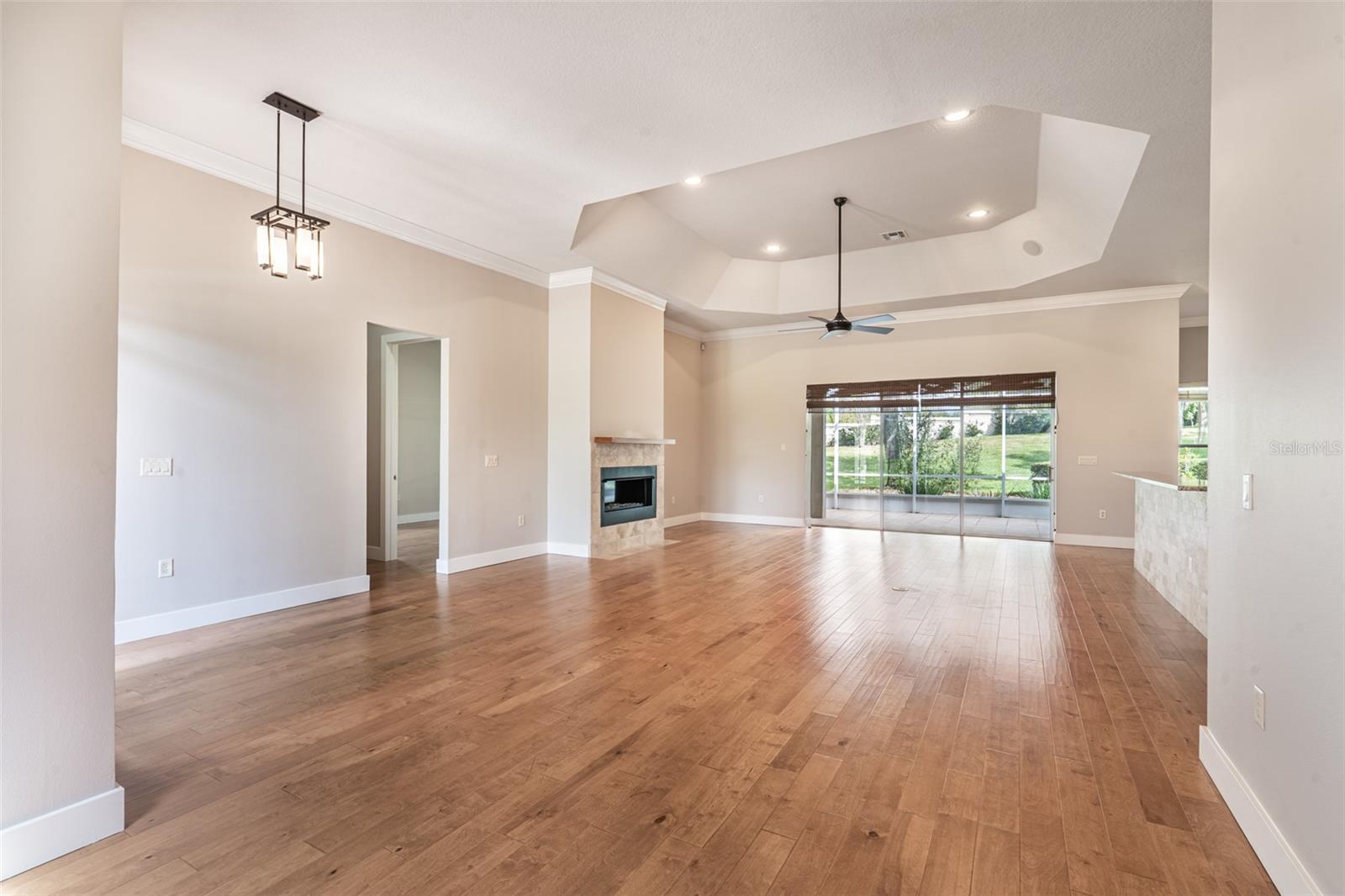 SUMMIT GREENS - Residential