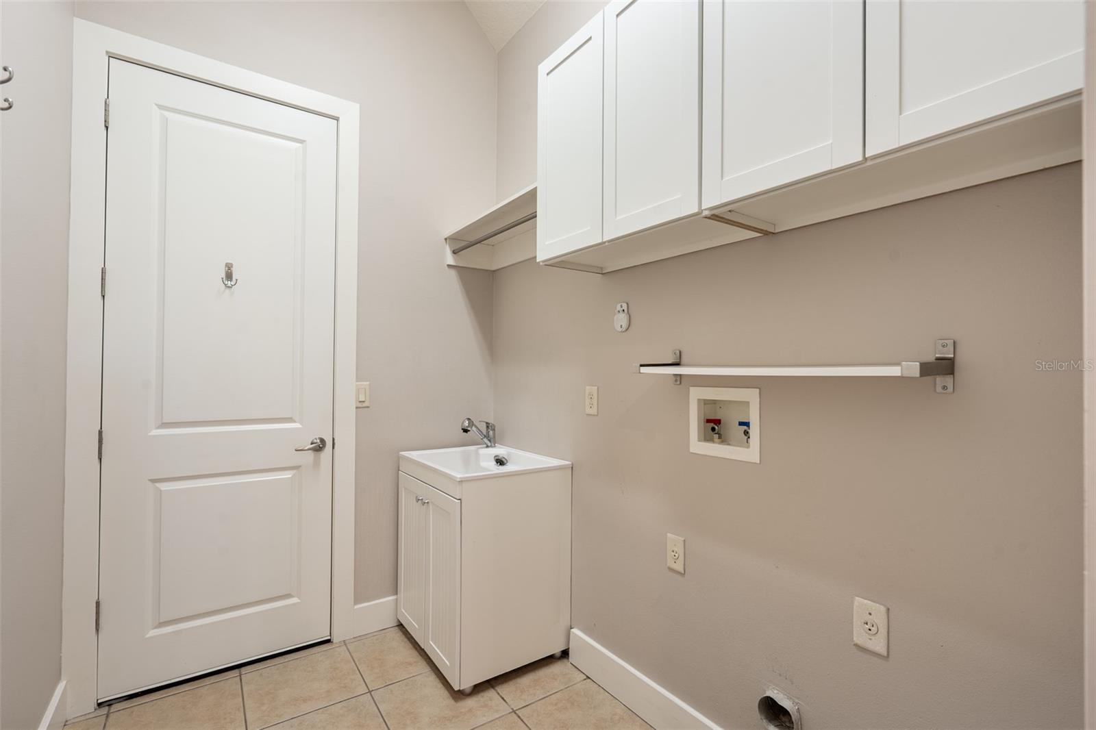 SUMMIT GREENS - Residential