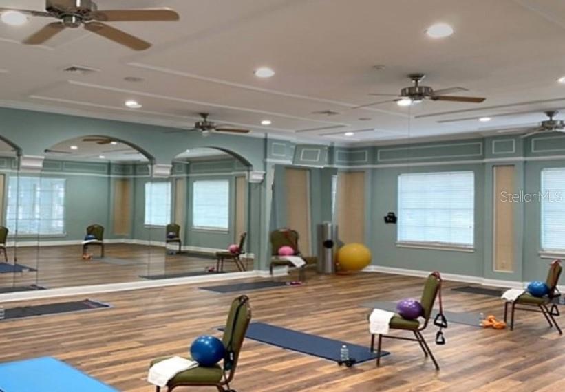 SUMMIT GREENS - Residential