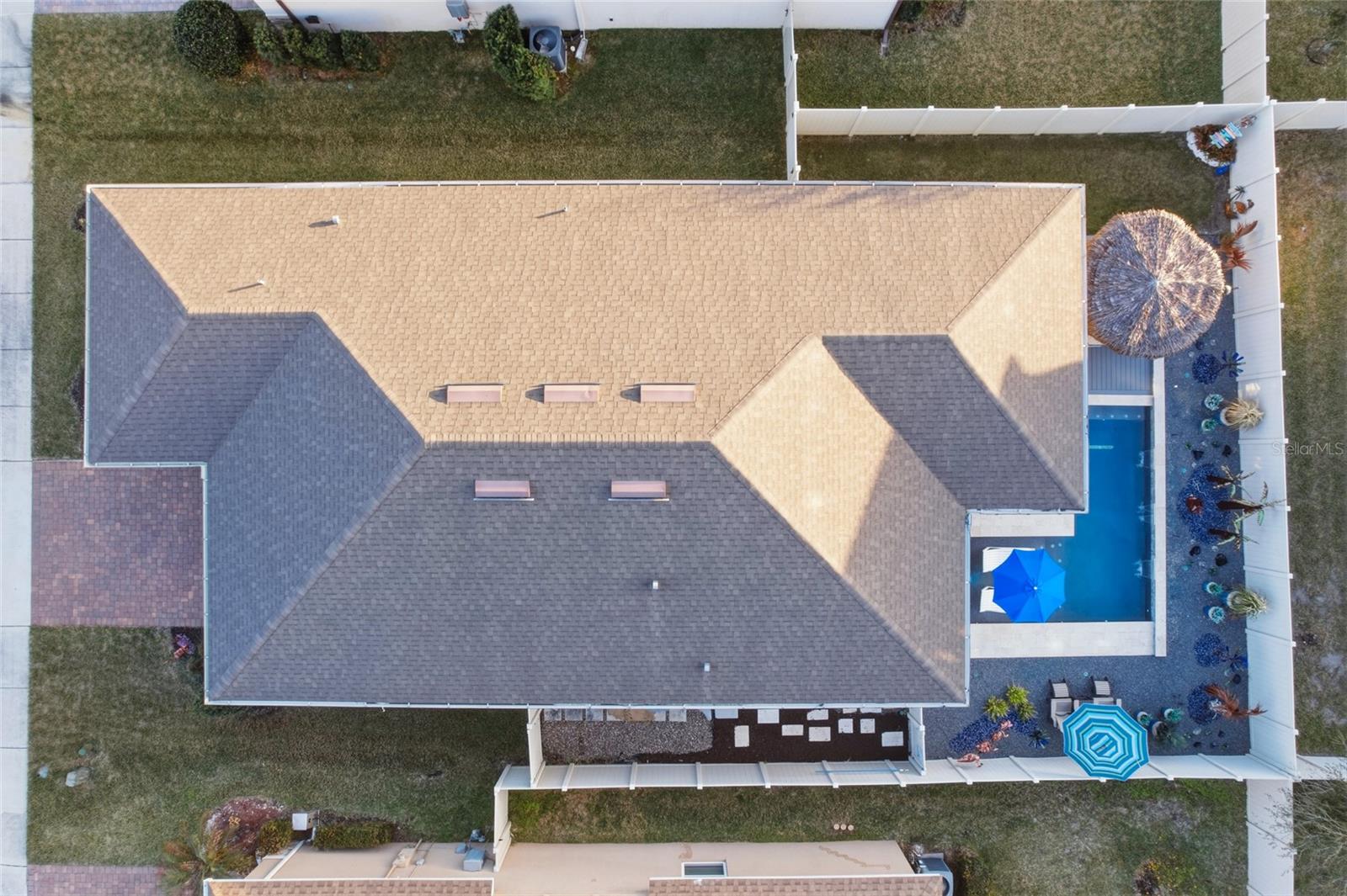 ROPER RESERVE - Residential