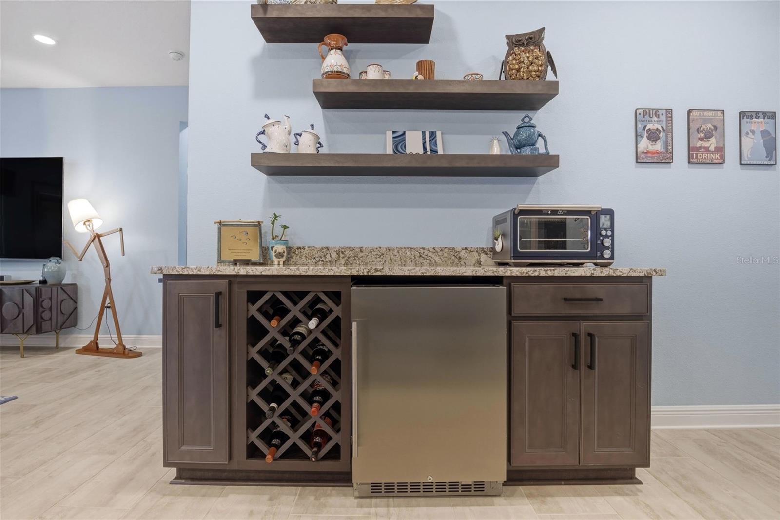 ROPER RESERVE - Residential