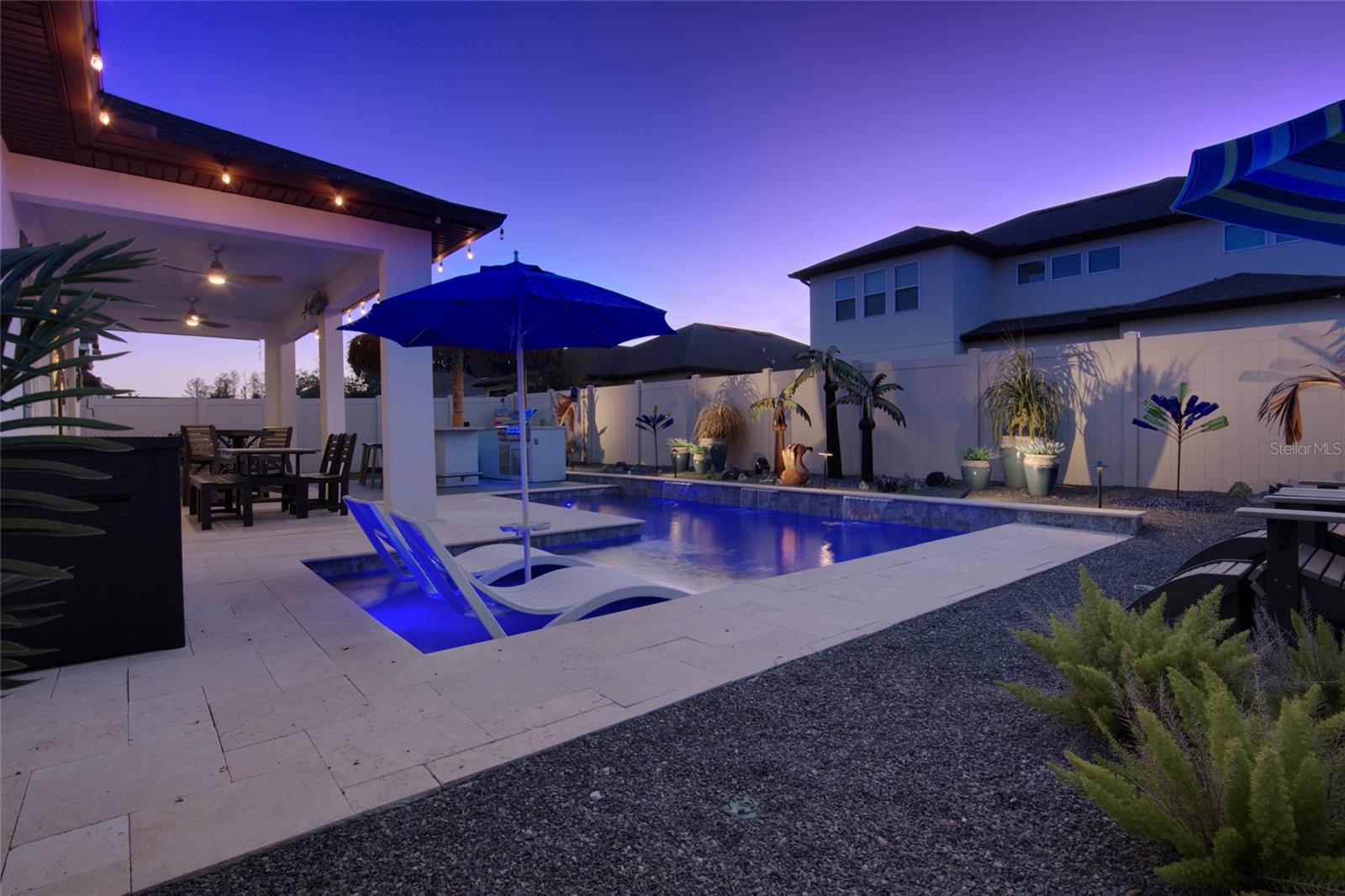 ROPER RESERVE - Residential