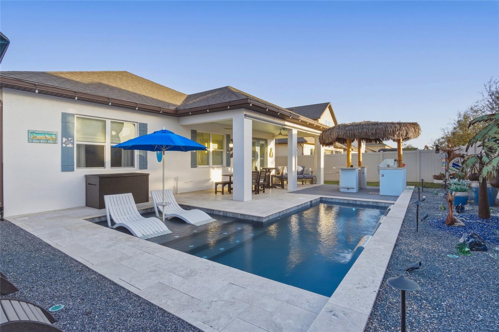 ROPER RESERVE - Residential