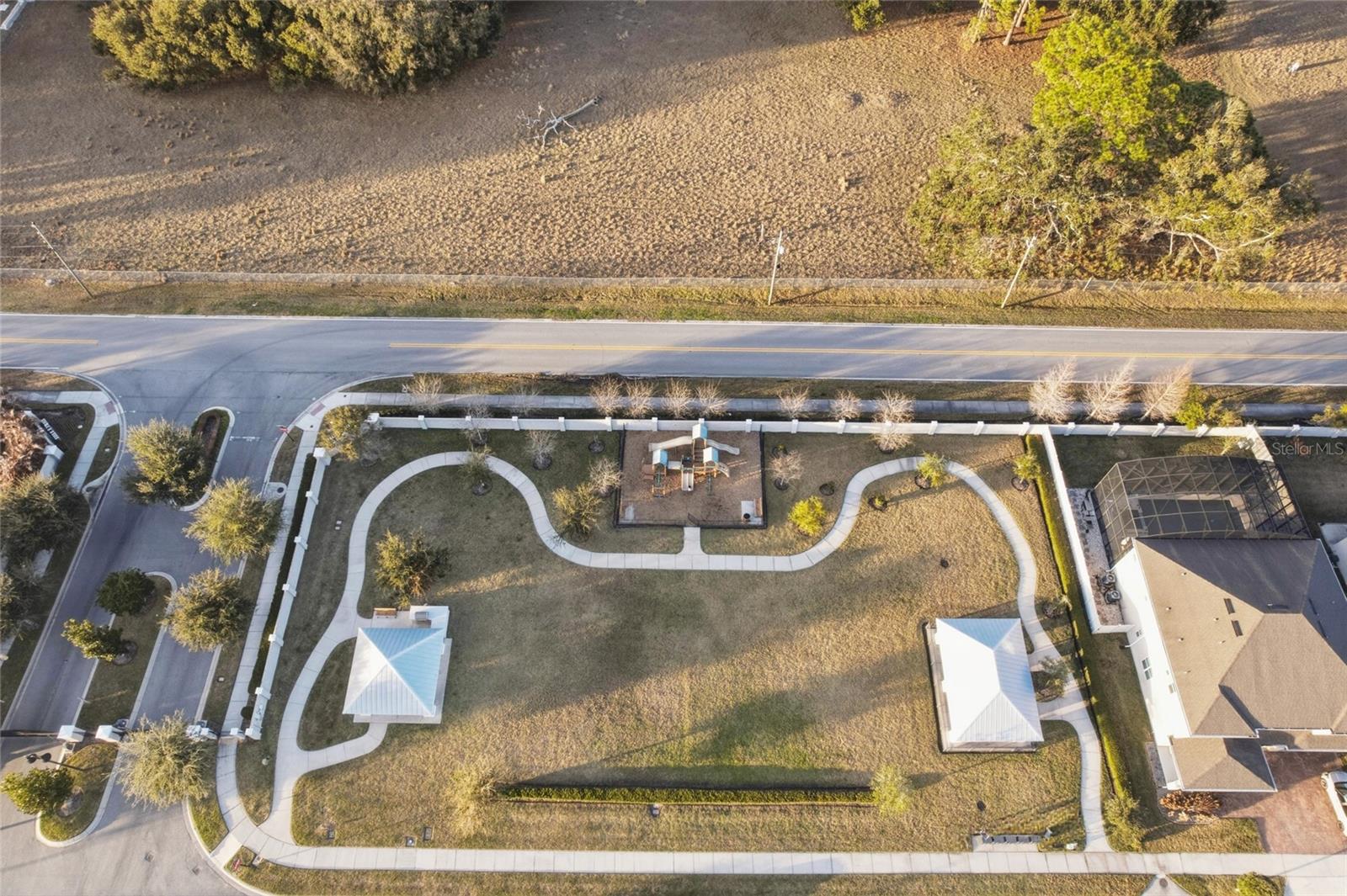ROPER RESERVE - Residential