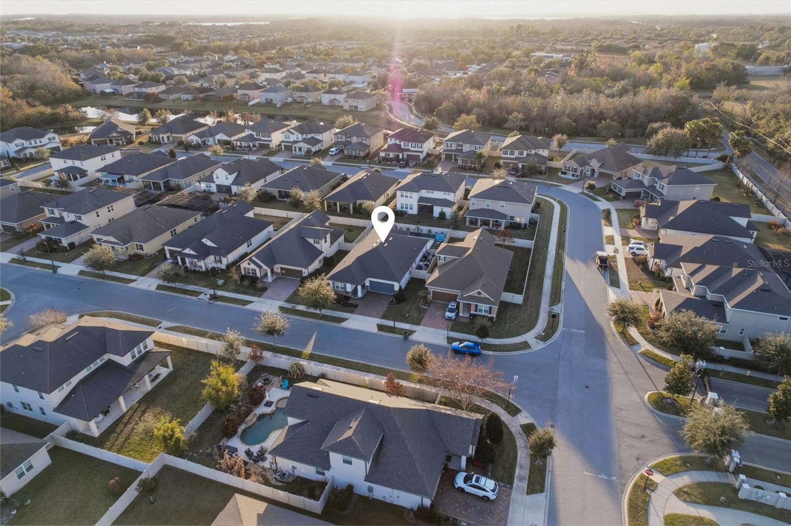 ROPER RESERVE - Residential