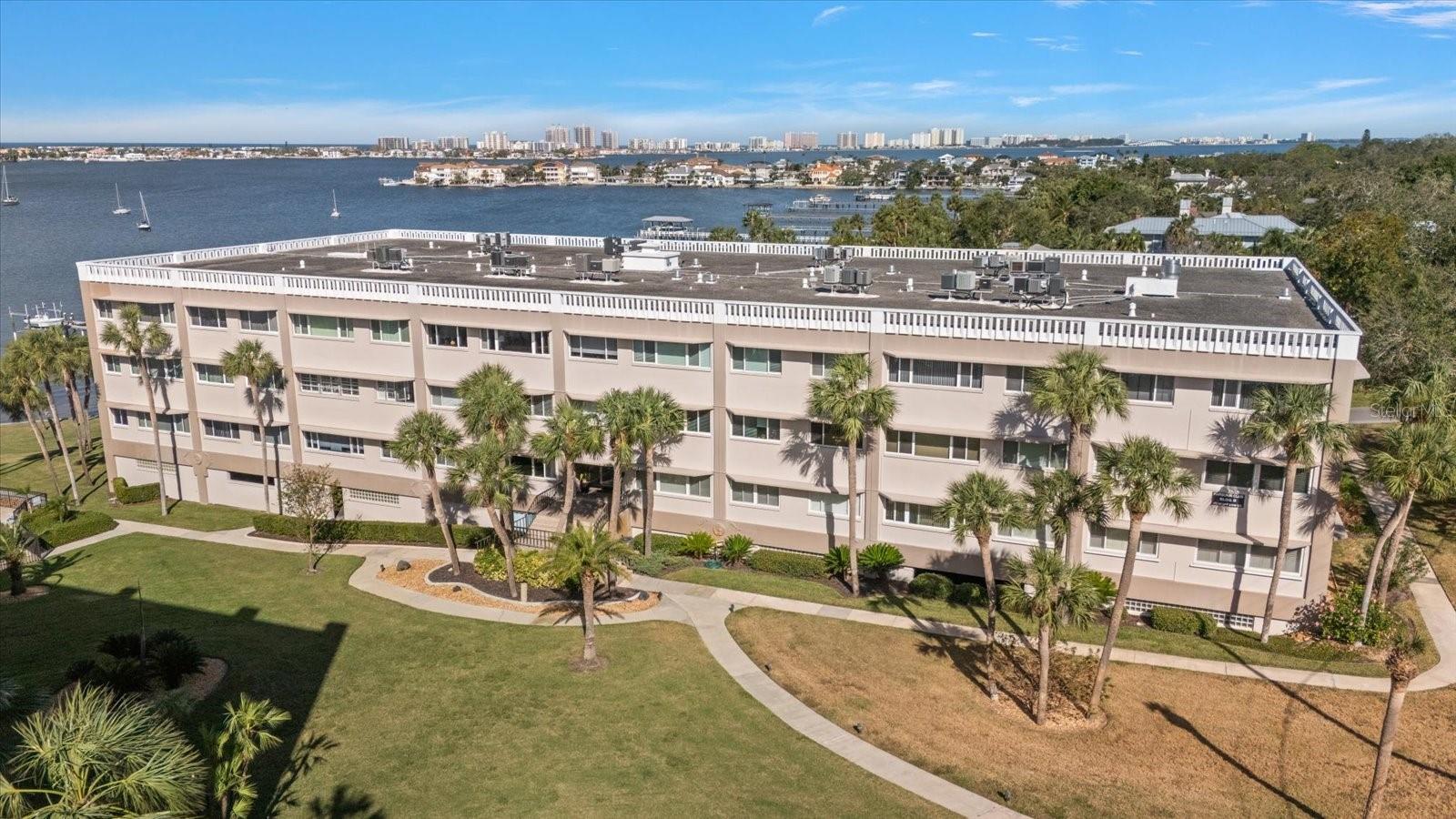 100 BLUFF VIEW DRIVE 309B