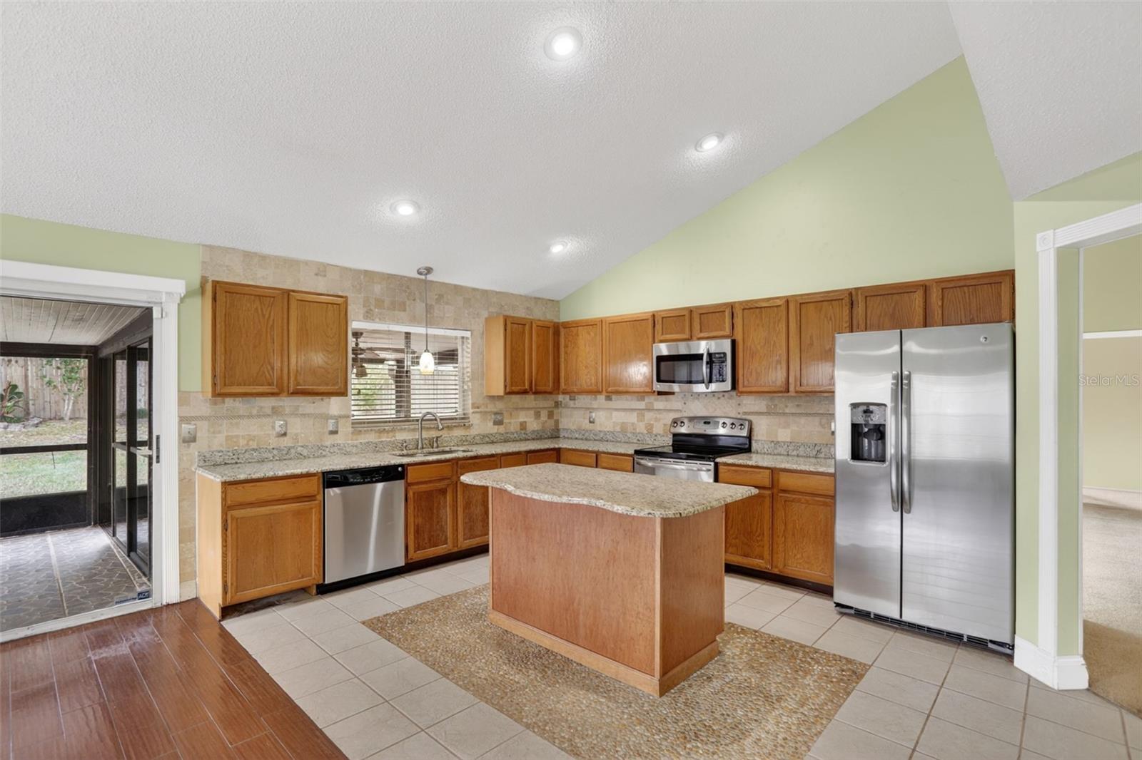 SILVER RIDGE PH 01 - Residential