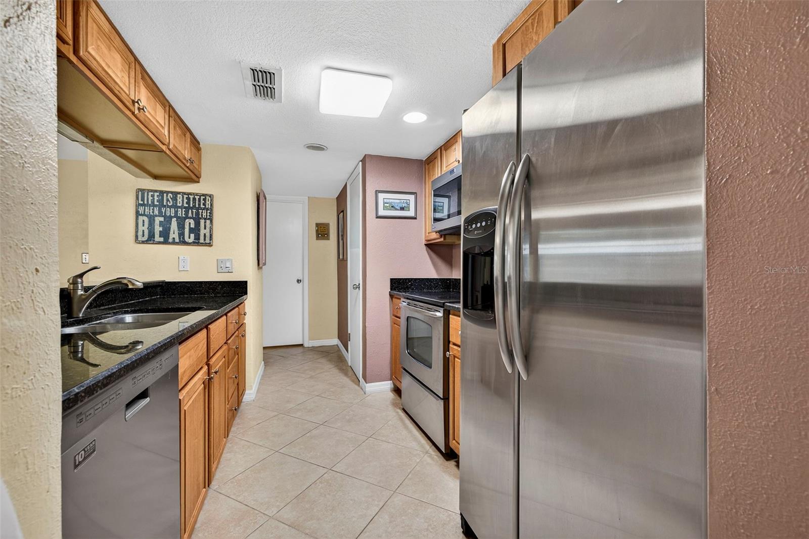 BERMUDA BAY BEACH CONDO - Residential