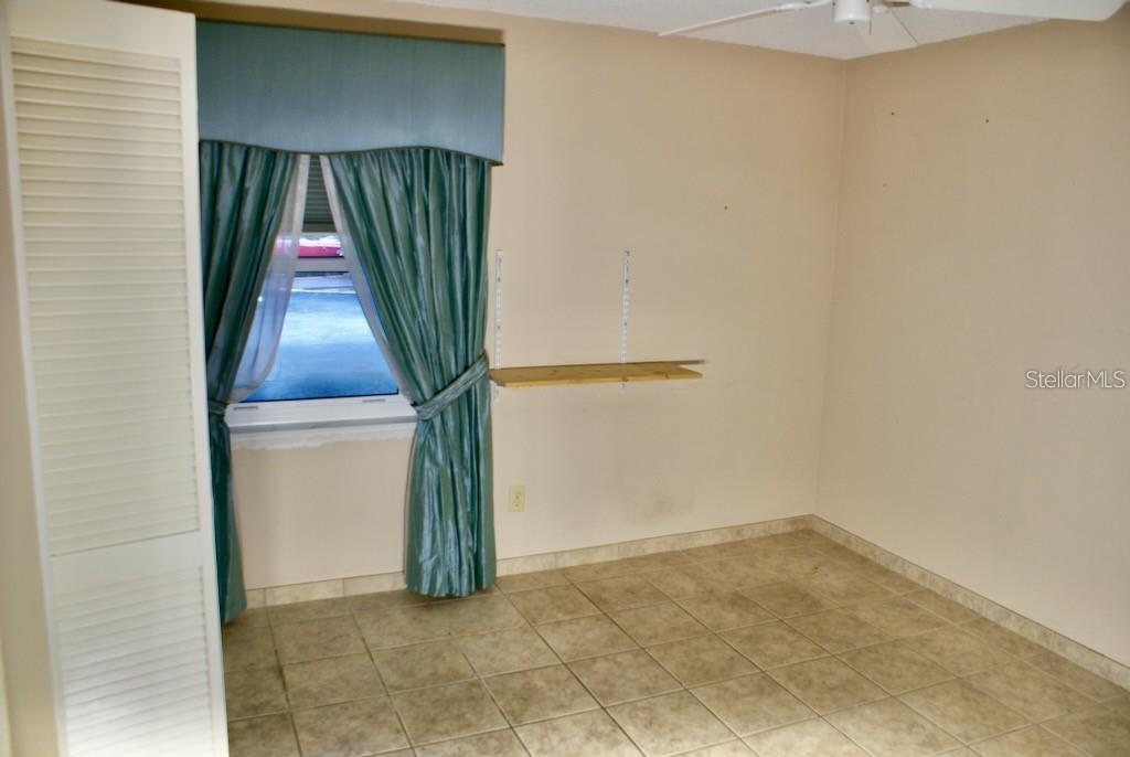 VEL GARDENS PH 02 - Residential