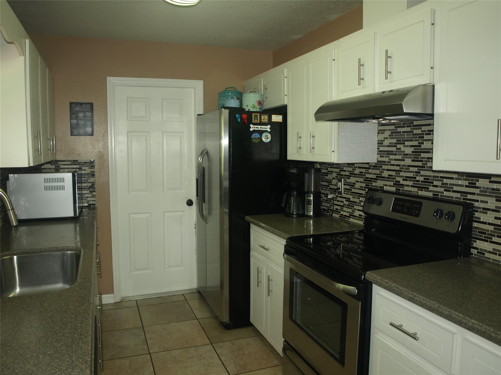 Florida Shores 07 Rep - Residential