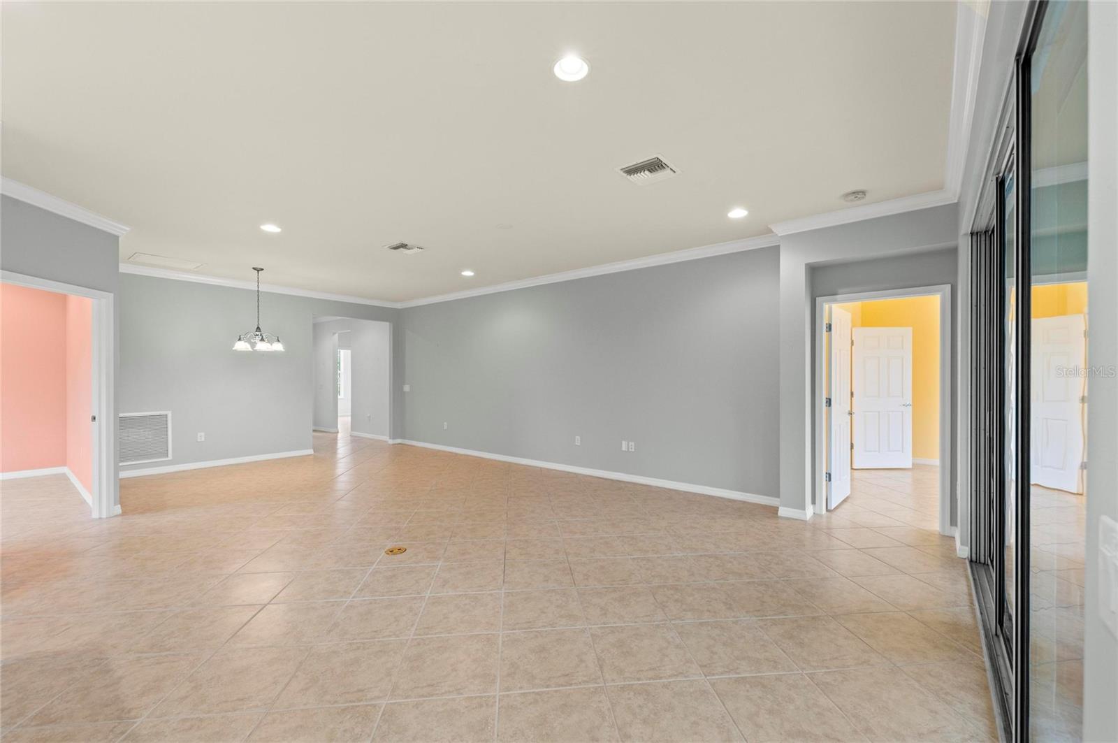 ISLANDWALK OF WEST VILLAGES - Residential