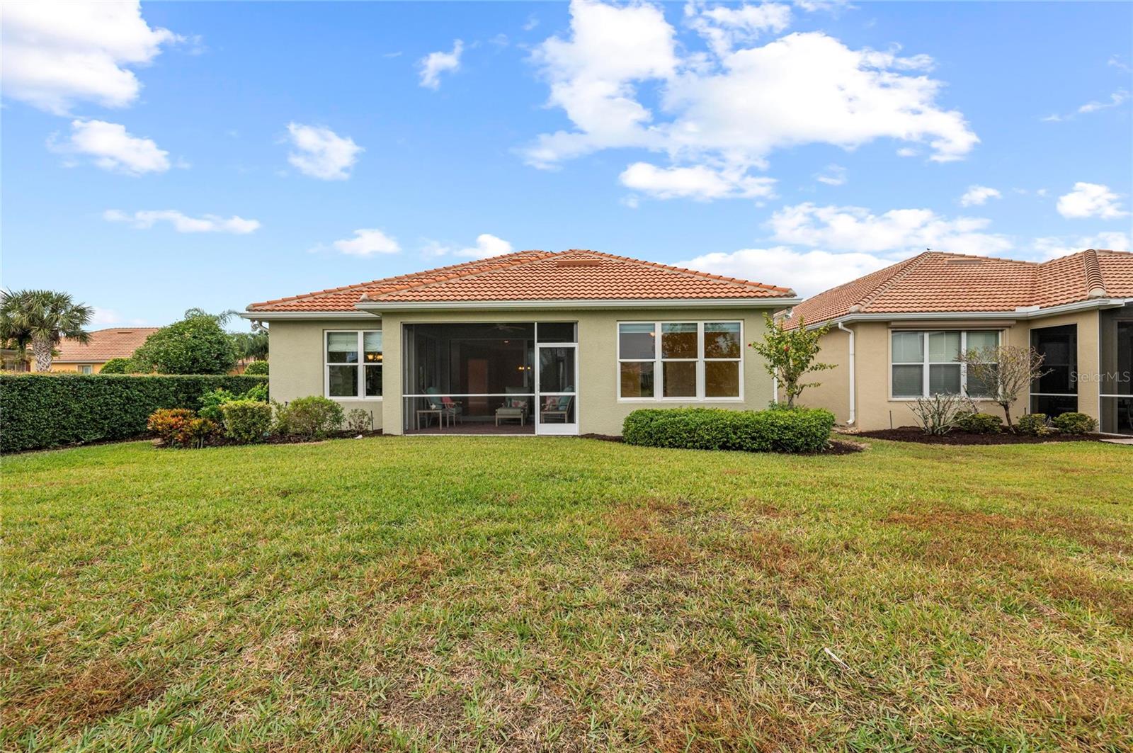 ISLANDWALK OF WEST VILLAGES - Residential